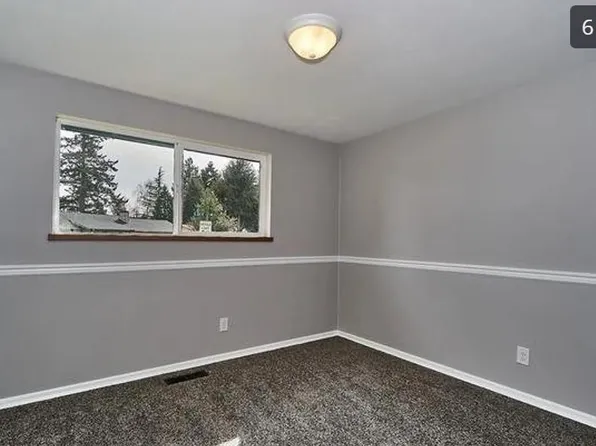 902 S 321st St, Federal Way, WA 98003