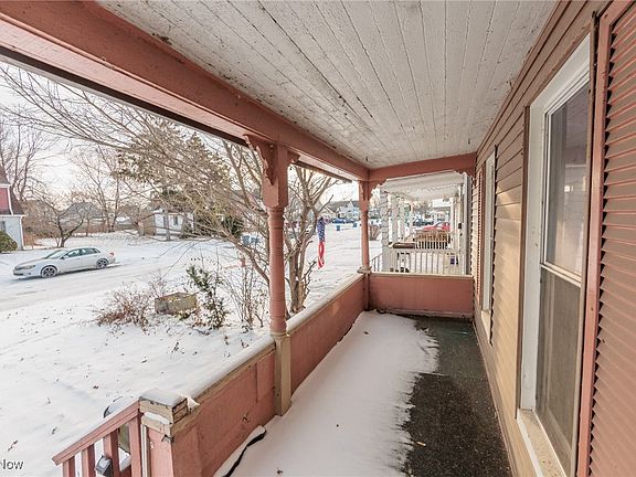 3rd image of 228 Florida Ave