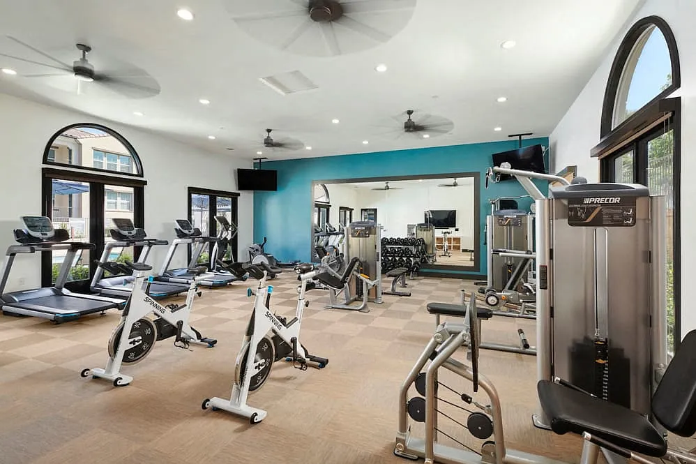 The Trails at Canyon Crest Apartments — Photo 4