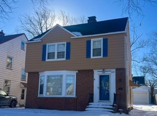 4090 Bushnell Rd, University Heights, OH 44118