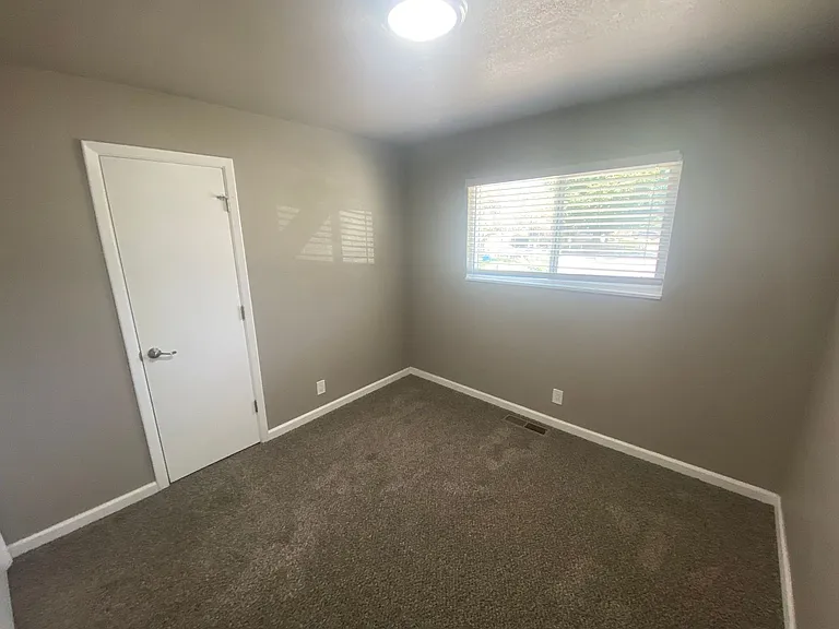 2808 Marvin Dr — Photo 11