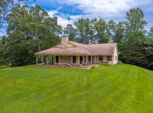 366 Younce Creek Rd, Franklin, NC 28734