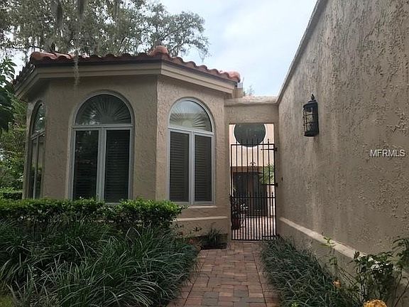 2nd image of 1101 Flores De Avila St