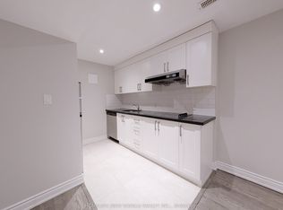 10 Dixon Ave, Toronto, ON M4L1N3