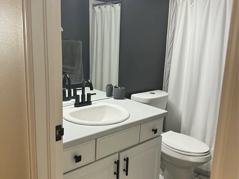 1236 E 130th Ave #B — Photo 8