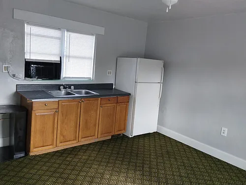 169 SE Camelot Loop Photo 1