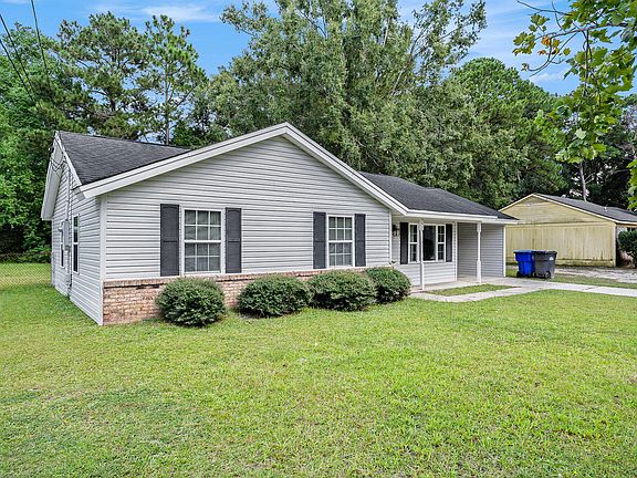 4th image of 7640 Midwood Dr