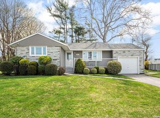 1892 Cole Dr, East Meadow, NY 11554