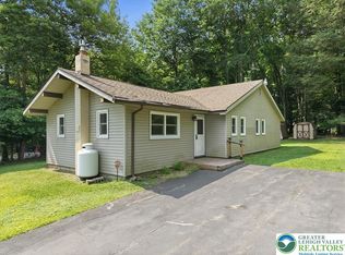 118 Wild Cherry Rd, East Stroudsburg, PA 18301