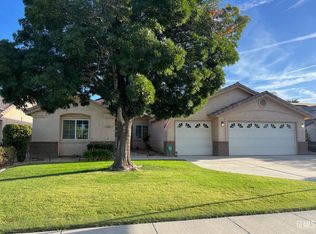 3006 Giovanetti Ave, Bakersfield, CA 93313