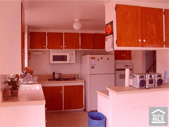 5th image of 17702 Thornlake Ave
