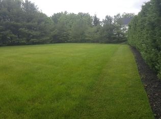 66 Pemberton Pl, Freehold, NJ 07728