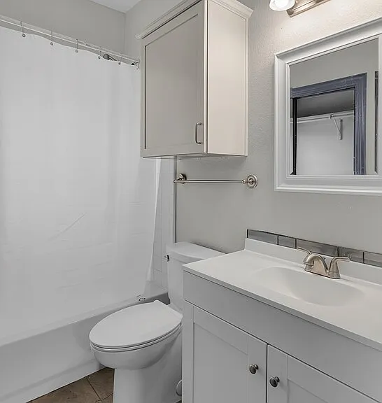 2410 S 2nd St #517 — Photo 28