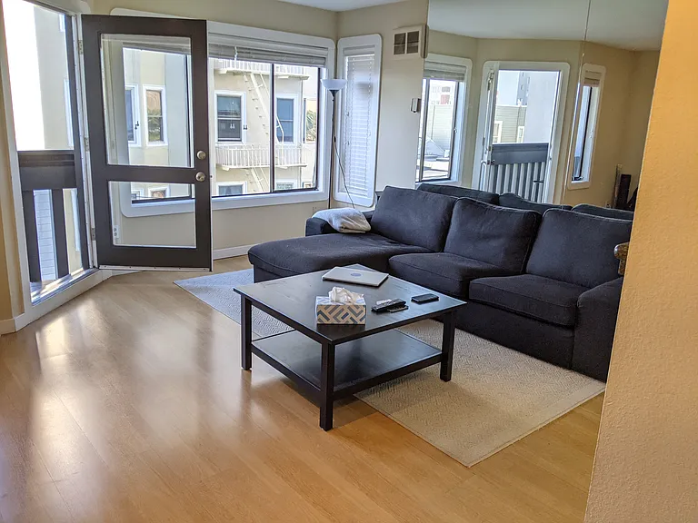 1818 Broadway St #204 — Photo 16
