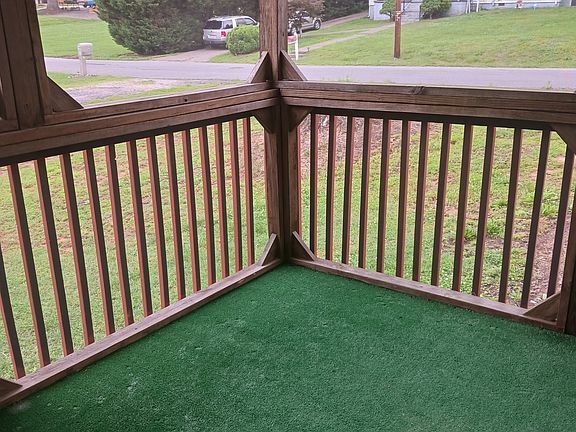 screened in porch