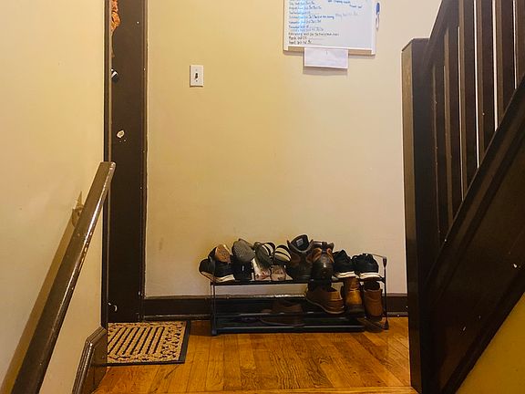 2nd image of 2714 W Berwyn Ave APT 1E