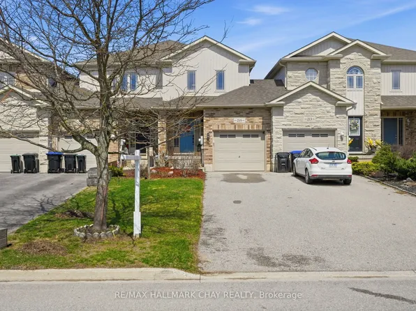 215 Banting Cres, Essa, ON L3W 0P8