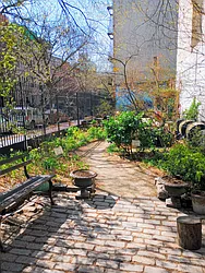 Rented by Nest Seekers International