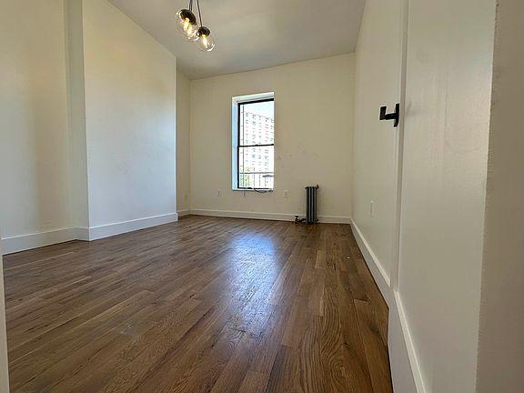 3rd image of 893 Lafayette Ave #3A
