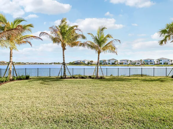 10874 Stellar Circle Circle, Palm Beach Gardens, FL 33412