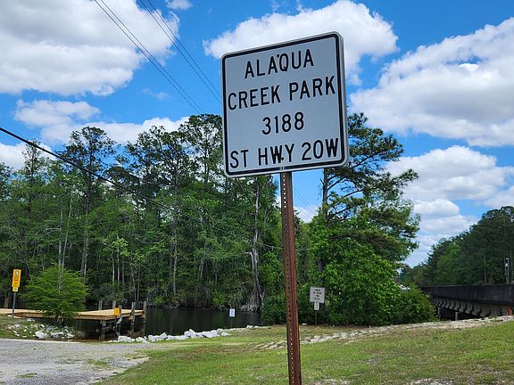 5th image of 3002 State Highway 20 W