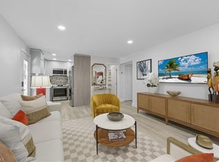 609 12th Ave S #609, Naples, FL 34102