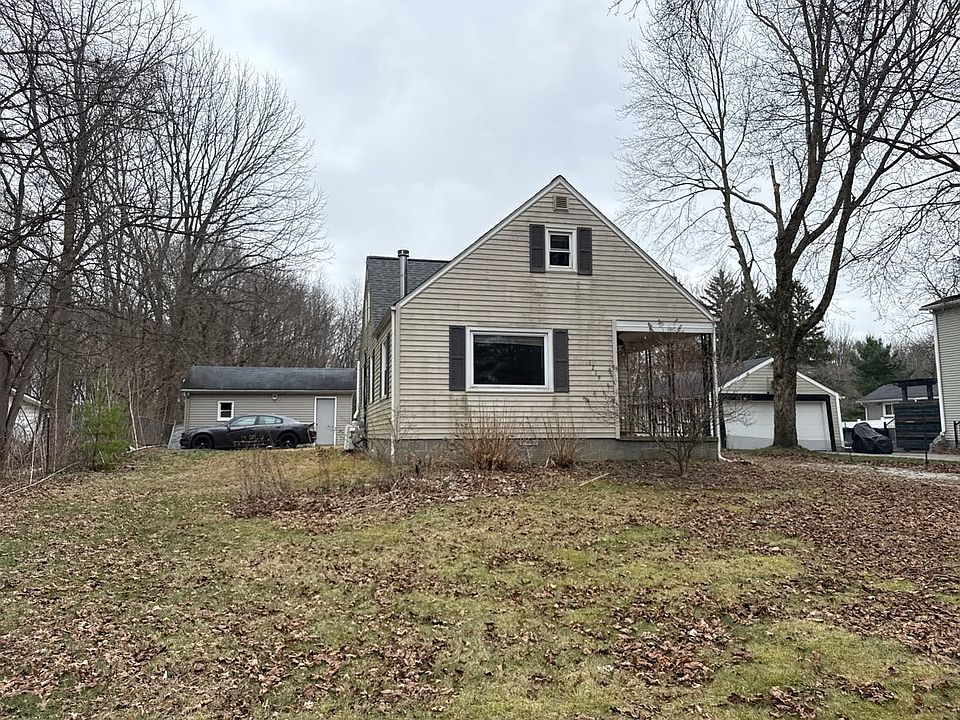 2nd image of 1219 Schocalog Rd