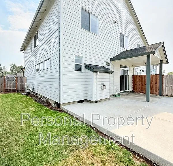1530 NW 29th Pl — Photo 32