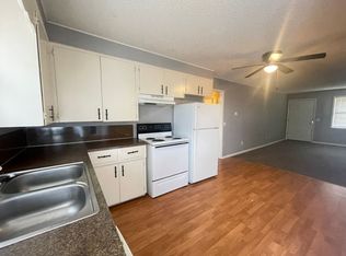 5338 S Hutchinson Ct, Brookline, MO 65619