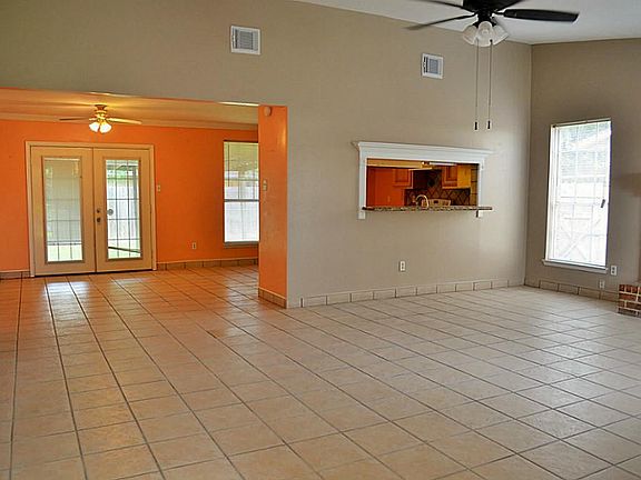 3rd image of 11603 Burlwood Dr