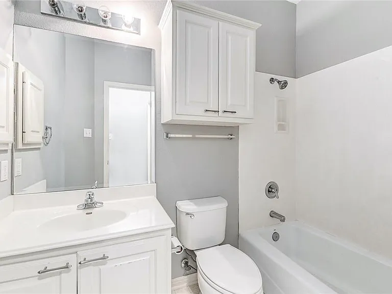9404 Temecula Pass — Photo 9