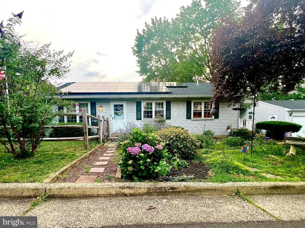 1822 Fairview Ave, Willow Grove, PA 19090