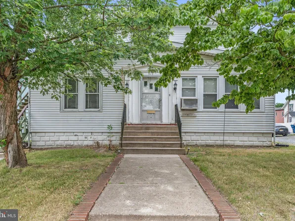 515 S Main St, Williamstown, NJ 08094