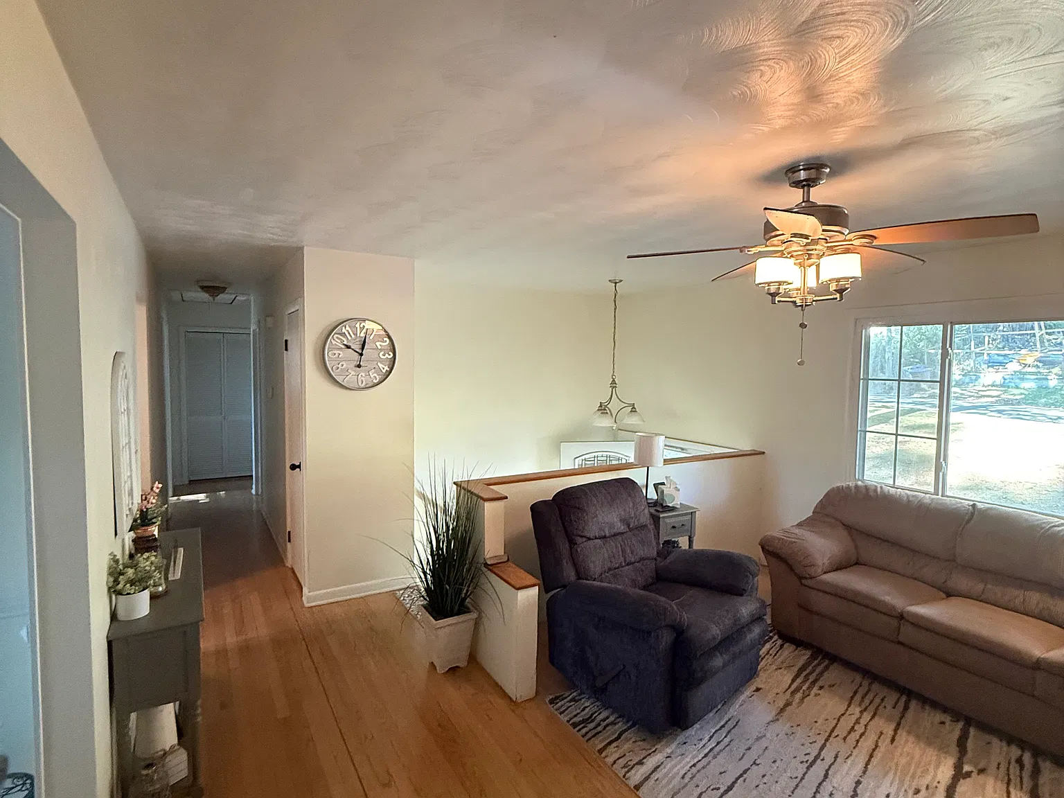 4 bed, 2653 sqft, $3,200 — Photo 4