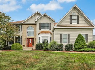 56 Copper Penny Rd, Flemington, NJ 08822