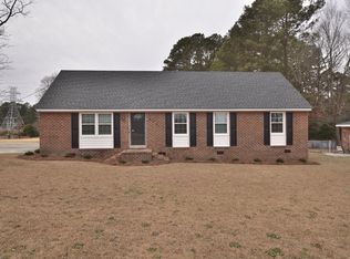 820 Forest Hill Ave, Rocky Mount, NC 27804