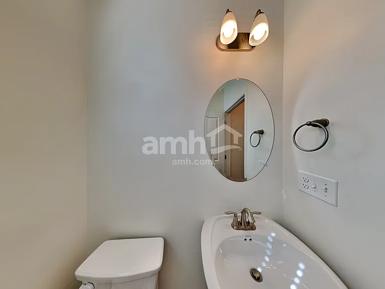 2442 Napa Valley Dr — Photo 11