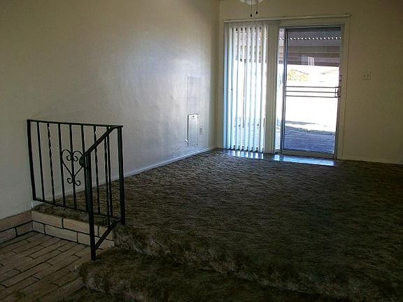 4th image of 4220 El Conlon Ave