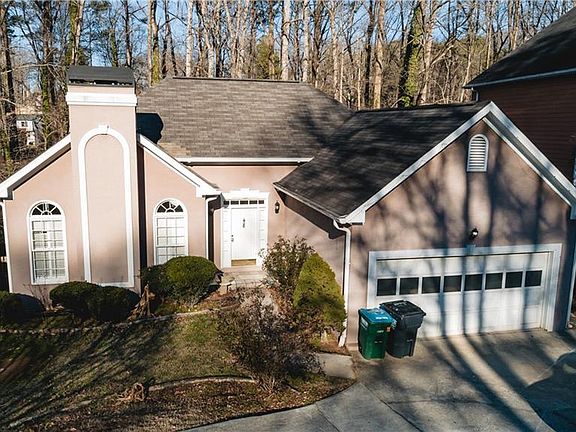 3rd image of 525 Rams Way