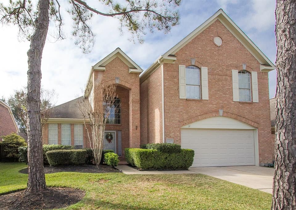 1st image of 15119 Trumpet Vine Ln