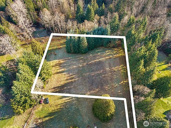 3rd image of 16903 McElroy Road