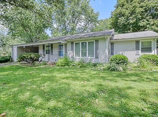 722 Southwest Dr, Champaign, IL