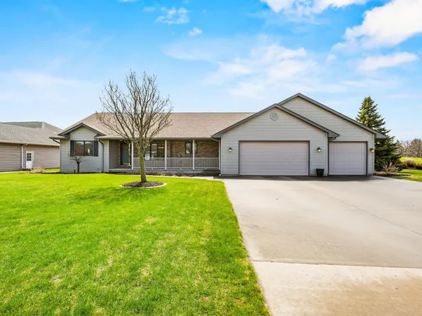2171 Walton Ct, Kaukauna, WI 54130