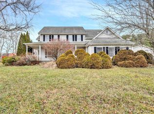 1754 Mud Pike, Christiansburg, VA 24073