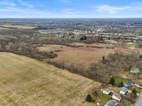 5th image of 1000 Ernest Rd