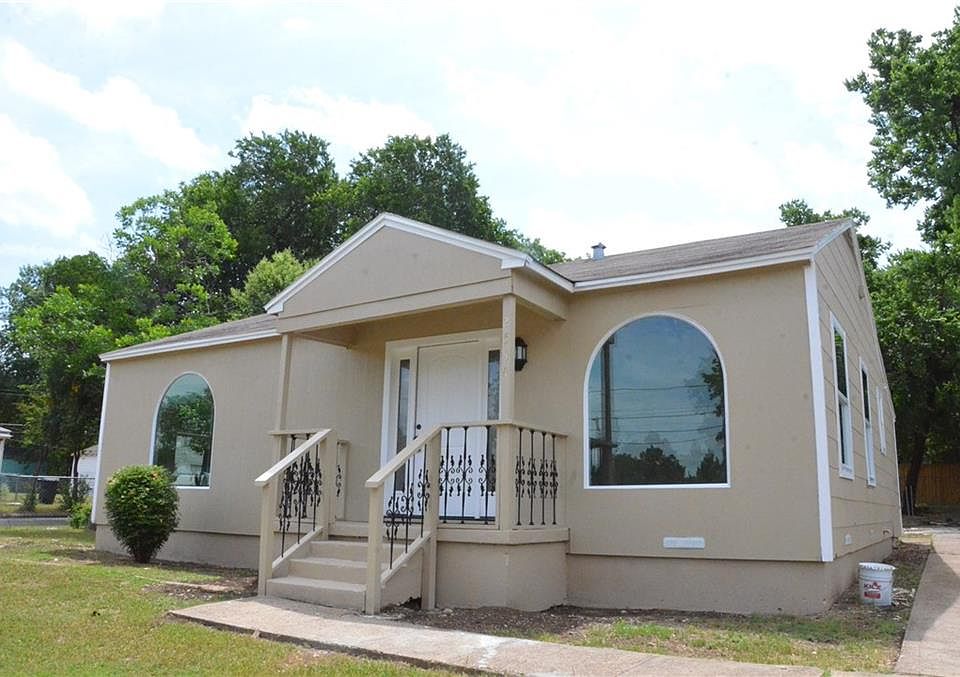 1st image of 2544 Leacrest Dr