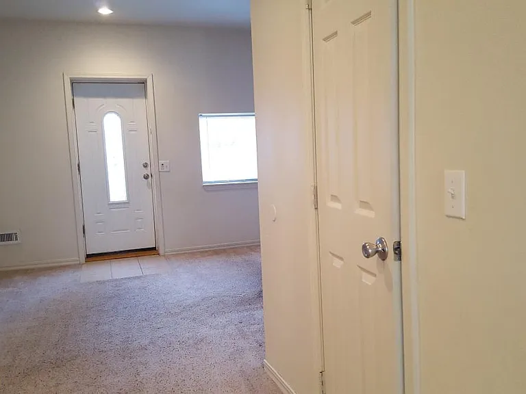 11800 W Security Ave — Photo 16