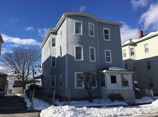 2nd image of 50 Perry Ave