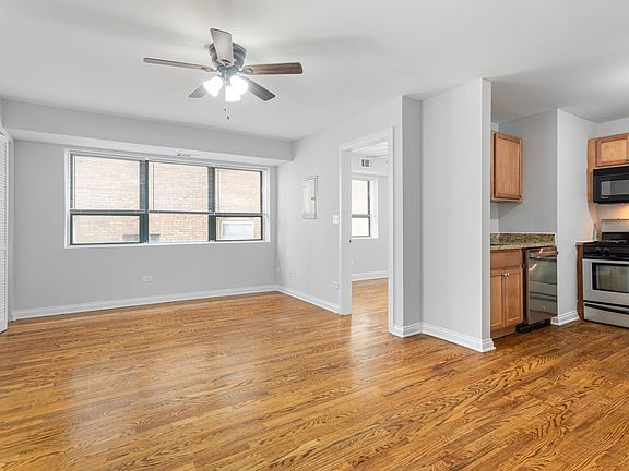 5th image of 7616 N Marshfield Ave APT 208