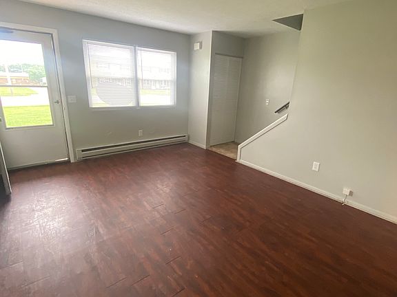 5th image of 2115 Kenyon St #H